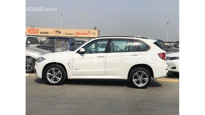 Big with watermark bmw x5 estuary import dubai 6739