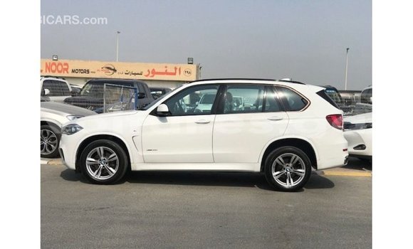 Acheter Import Voiture BMW X5 Blanc à Import - Dubai, Estuaire Acheter Import Voiture BMW X5 Blanc à Import - Dubai, Estuaire
