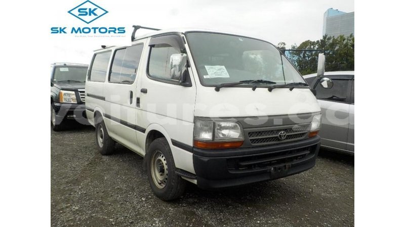 Big with watermark toyota hiace estuaire import dubai 6742