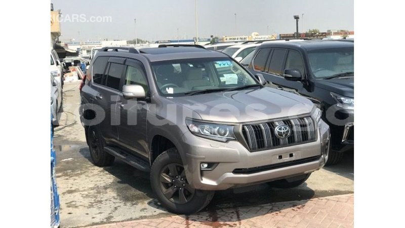 Big with watermark toyota prado estuaire import dubai 6743