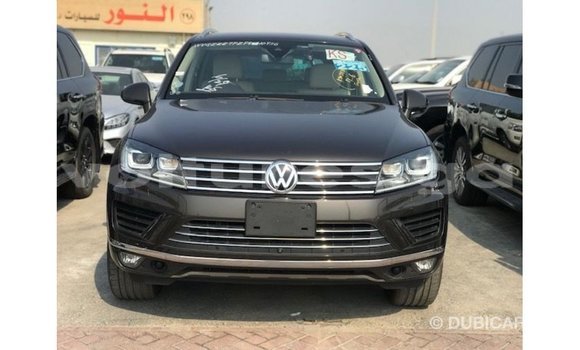 Buy Import Volkswagen Touareg Brown Car in Import - Dubai in Estuary Buy Import Volkswagen Touareg Brown Car in Import - Dubai in Estuary