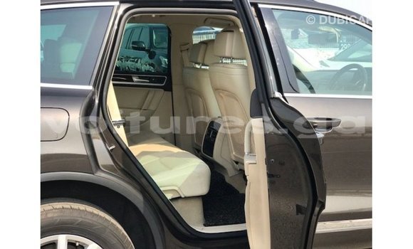 Buy Import Volkswagen Touareg Brown Car in Import - Dubai in Estuary Buy Import Volkswagen Touareg Brown Car in Import - Dubai in Estuary