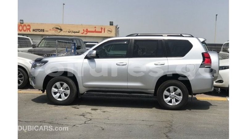 Big with watermark toyota prado estuaire import dubai 6748