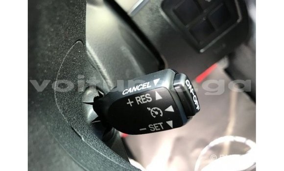 Acheter Import Voiture Toyota Land Cruiser Noir à Import - Dubai, Estuaire Acheter Import Voiture Toyota Land Cruiser Noir à Import - Dubai, Estuaire