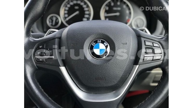 Big with watermark bmw x4 estuaire import dubai 6754