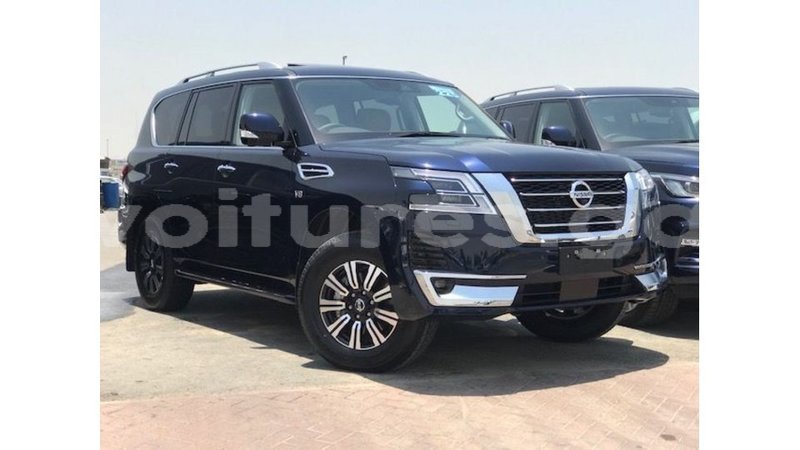 Big with watermark nissan patrol estuaire import dubai 6755