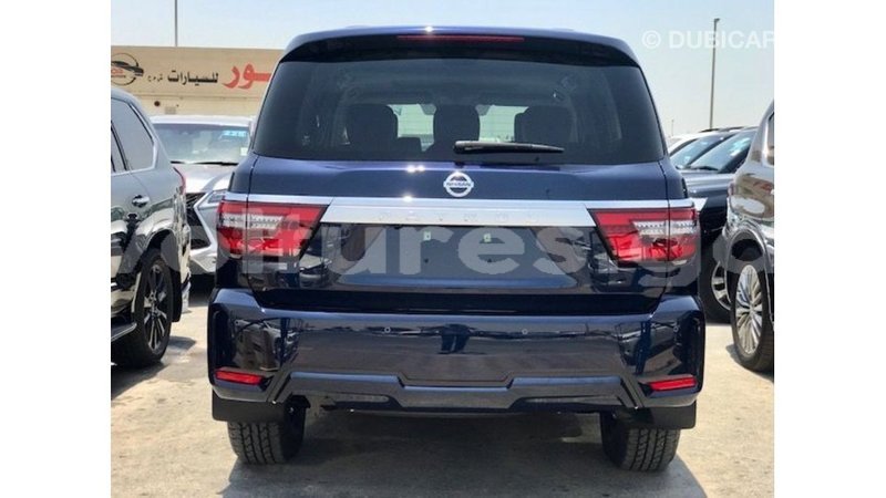 Big with watermark nissan patrol estuaire import dubai 6755