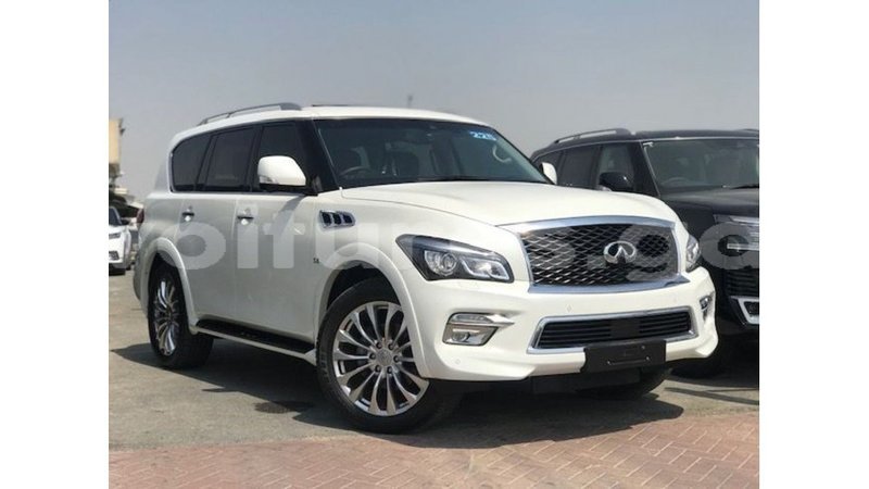 Big with watermark infiniti q estuary import dubai 6759