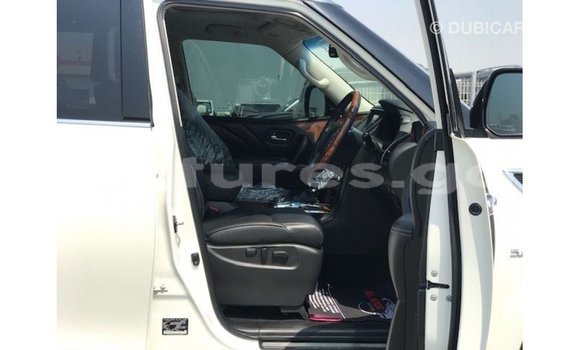 Buy Import Infiniti Q White Car in Import - Dubai in Estuary Buy Import Infiniti Q White Car in Import - Dubai in Estuary