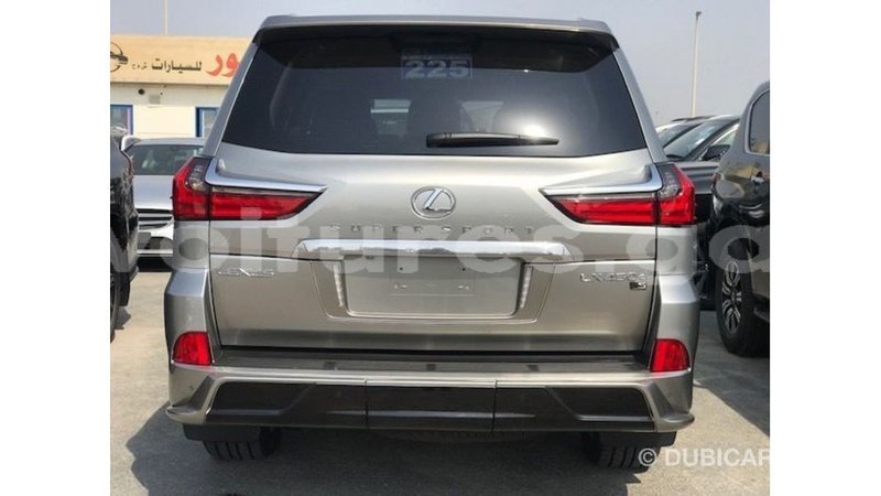 Big with watermark lexus lx estuary import dubai 6760