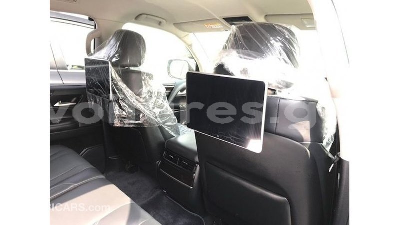 Big with watermark lexus lx estuaire import dubai 6760