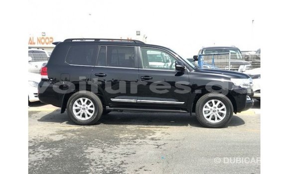 Buy Import Toyota Land Cruiser Black Car in Import - Dubai in Estuary Buy Import Toyota Land Cruiser Black Car in Import - Dubai in Estuary