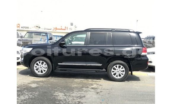 Buy Import Toyota Land Cruiser Black Car in Import - Dubai in Estuary Buy Import Toyota Land Cruiser Black Car in Import - Dubai in Estuary