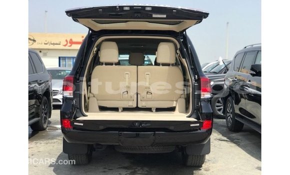 Buy Import Toyota Land Cruiser Black Car in Import - Dubai in Estuary Buy Import Toyota Land Cruiser Black Car in Import - Dubai in Estuary