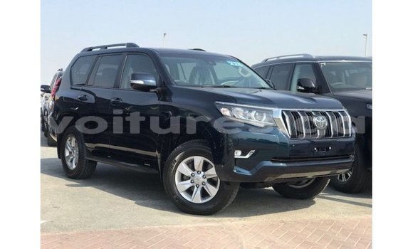 Buy Import Toyota Prado Blue Car in Import - Dubai in Estuary
