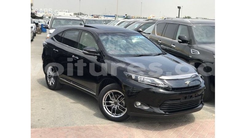 Big with watermark toyota harrier estuary import dubai 6767