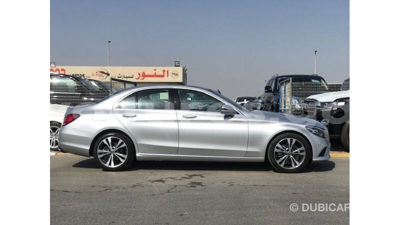 Big with watermark mercedes benz 200 estuary import dubai 6769