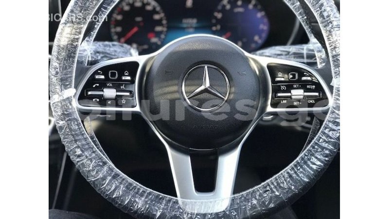 Big with watermark mercedes benz 200 estuary import dubai 6769