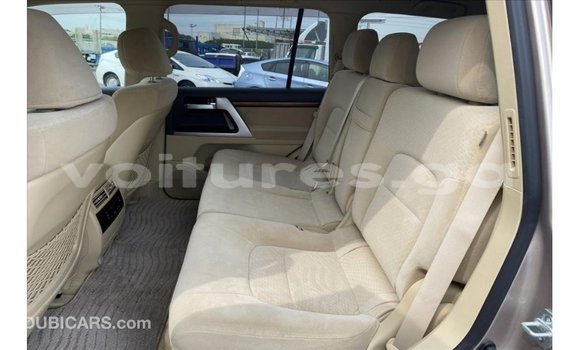 Sayi Imported Toyota Land Cruiser Sauran Mota in Import - Dubai a estuary Sayi Imported Toyota Land Cruiser Sauran Mota in Import - Dubai a estuary