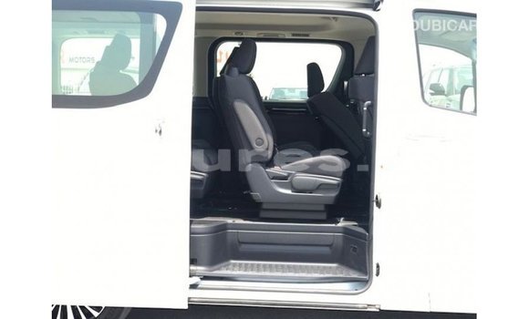 Sayi Imported Toyota Granvia White Mota in Import - Dubai a estuary Sayi Imported Toyota Granvia White Mota in Import - Dubai a estuary