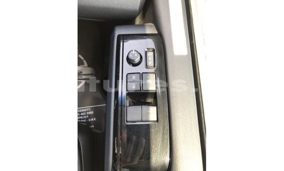 Sayi Imported Toyota Granvia White Mota in Import - Dubai a estuary Sayi Imported Toyota Granvia White Mota in Import - Dubai a estuary