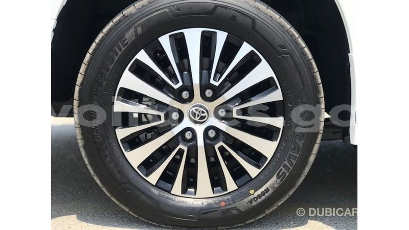 Big with watermark toyota granvia estuary import dubai 6771