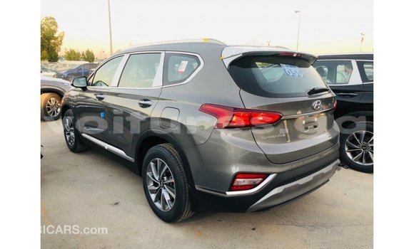 Sayi Imported Hyundai Santa Fe Brown Mota in Import - Dubai a estuary Sayi Imported Hyundai Santa Fe Brown Mota in Import - Dubai a estuary