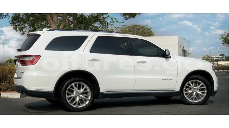 Big with watermark dodge durango estuary import dubai 6777