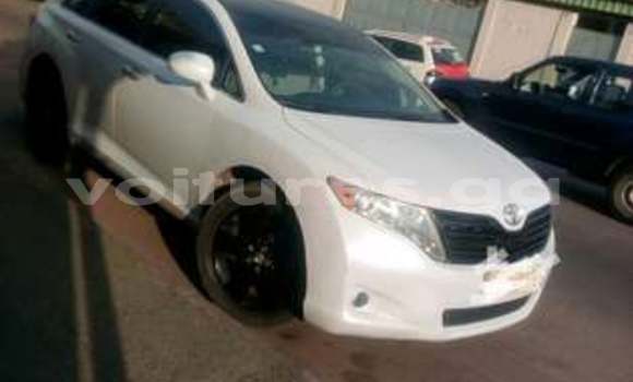 Sayi Na hannu Toyota Avanza White Mota in Libreville a estuary Sayi Na hannu Toyota Avanza White Mota in Libreville a estuary