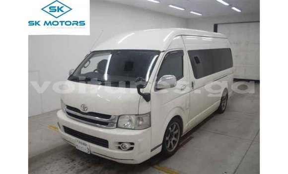 Acheter Import Voiture Toyota Hiace Blanc à Import - Dubai, Estuaire Acheter Import Voiture Toyota Hiace Blanc à Import - Dubai, Estuaire