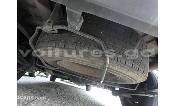 Acheter Import Voiture Toyota Hiace Blanc à Import - Dubai, Estuaire Acheter Import Voiture Toyota Hiace Blanc à Import - Dubai, Estuaire