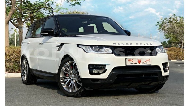 Big with watermark land rover range rover estuary import dubai 6782