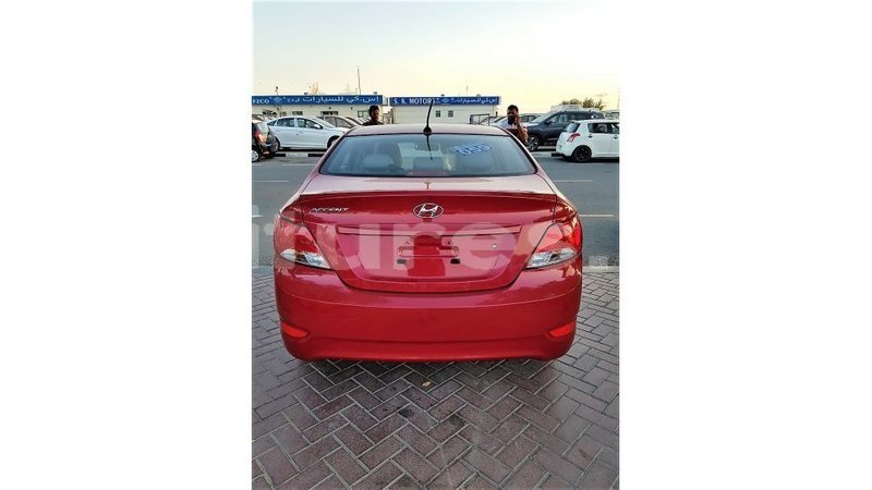 Big with watermark hyundai accent estuary import dubai 6783