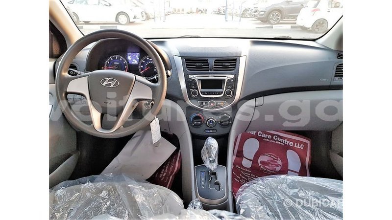 Big with watermark hyundai accent estuary import dubai 6783