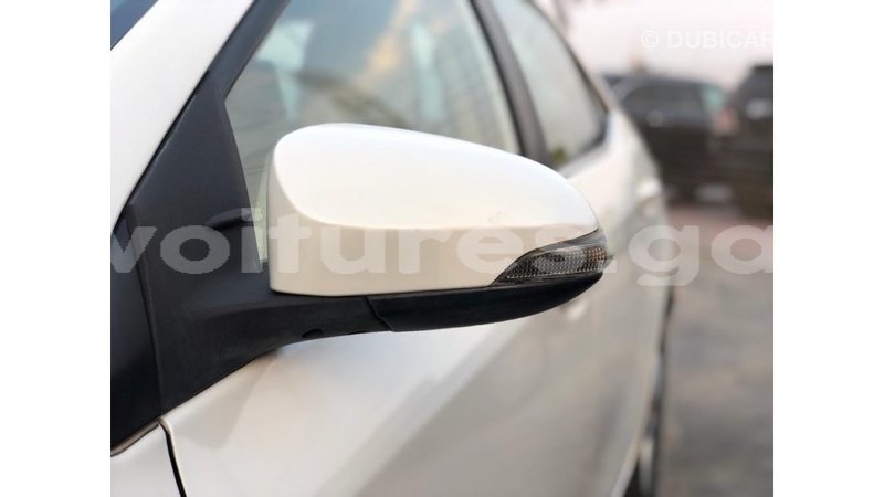 Big with watermark toyota corolla estuary import dubai 6784