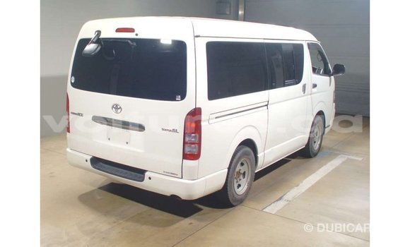 Acheter Import Voiture Toyota Hiace Blanc à Import - Dubai, Estuaire Acheter Import Voiture Toyota Hiace Blanc à Import - Dubai, Estuaire