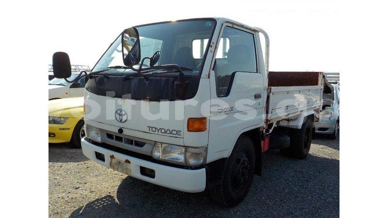 Big with watermark toyota dyna estuary import dubai 6787