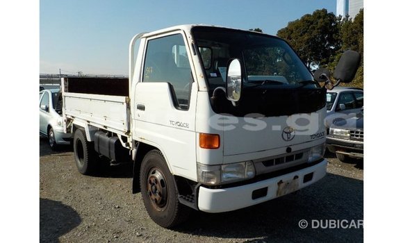 Acheter Import Utilitaire Toyota Dyna Blanc à Import - Dubai, Estuaire Acheter Import Utilitaire Toyota Dyna Blanc à Import - Dubai, Estuaire