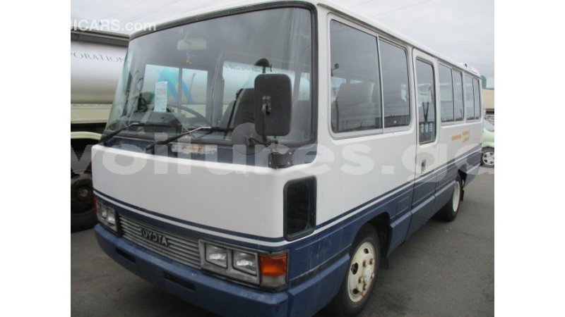 Big with watermark toyota coaster estuary import dubai 6788