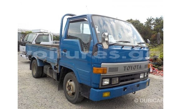 Acheter Import Utilitaire Toyota Dyna Bleu à Import - Dubai, Estuaire Acheter Import Utilitaire Toyota Dyna Bleu à Import - Dubai, Estuaire