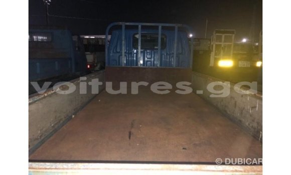 Acheter Import Utilitaire Toyota Dyna Bleu à Import - Dubai, Estuaire Acheter Import Utilitaire Toyota Dyna Bleu à Import - Dubai, Estuaire