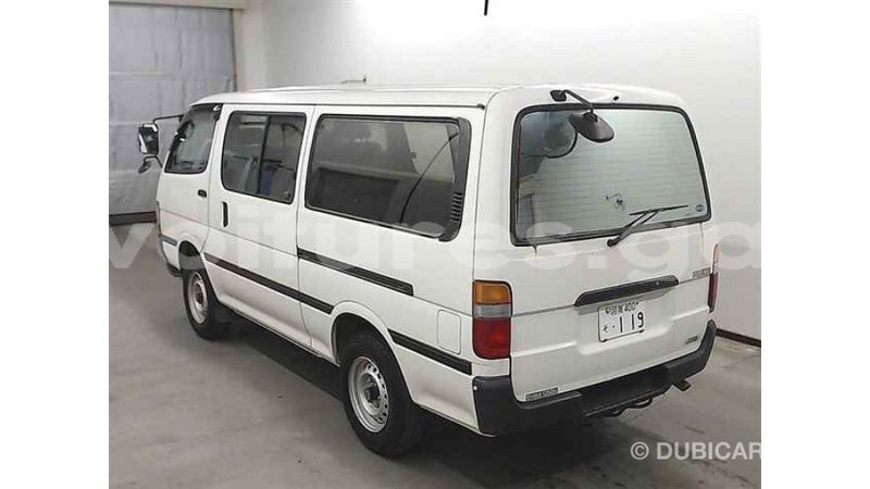 Big with watermark toyota hiace estuary import dubai 6793