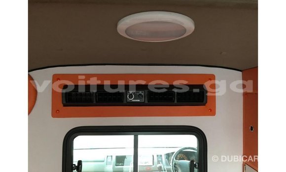 Buy Import Toyota Hiace White Car in Import - Dubai in Estuary Buy Import Toyota Hiace White Car in Import - Dubai in Estuary
