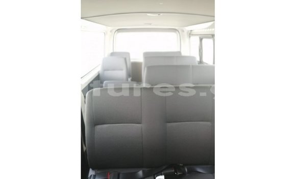Buy Import Toyota DA White Truck in Import - Dubai in Estuary Buy Import Toyota DA White Truck in Import - Dubai in Estuary