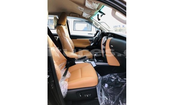Sayi Imported Toyota Fortuner Black Mota in Import - Dubai a estuary Sayi Imported Toyota Fortuner Black Mota in Import - Dubai a estuary