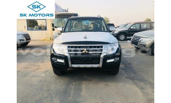 Sayi Imported Mitsubishi Pajero Black Mota in Import - Dubai a estuary Sayi Imported Mitsubishi Pajero Black Mota in Import - Dubai a estuary