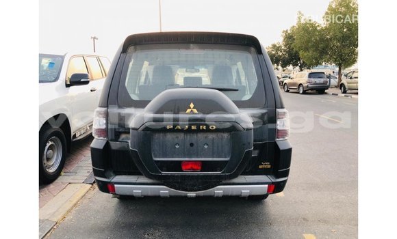 Sayi Imported Mitsubishi Pajero Black Mota in Import - Dubai a estuary Sayi Imported Mitsubishi Pajero Black Mota in Import - Dubai a estuary