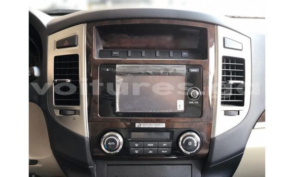 Acheter Import Voiture Mitsubishi Pajero Autre à Import - Dubai, Estuaire Acheter Import Voiture Mitsubishi Pajero Autre à Import - Dubai, Estuaire