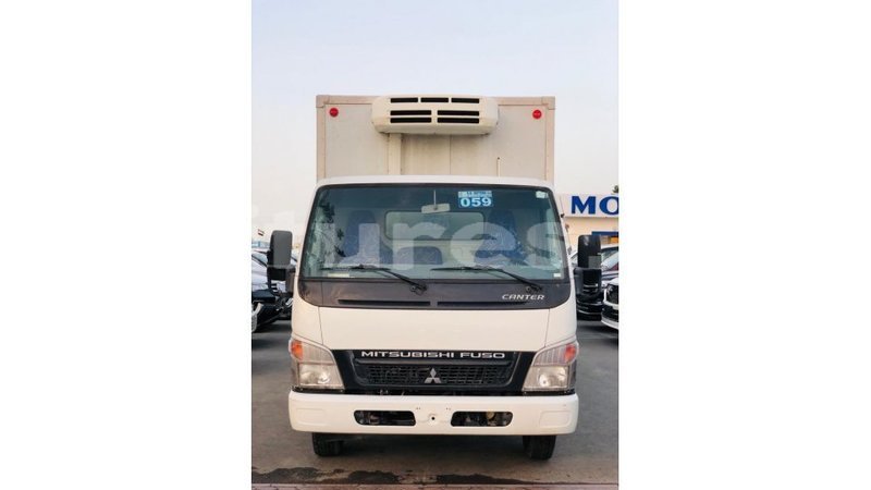 Big with watermark mitsubishi l400 estuary import dubai 6802