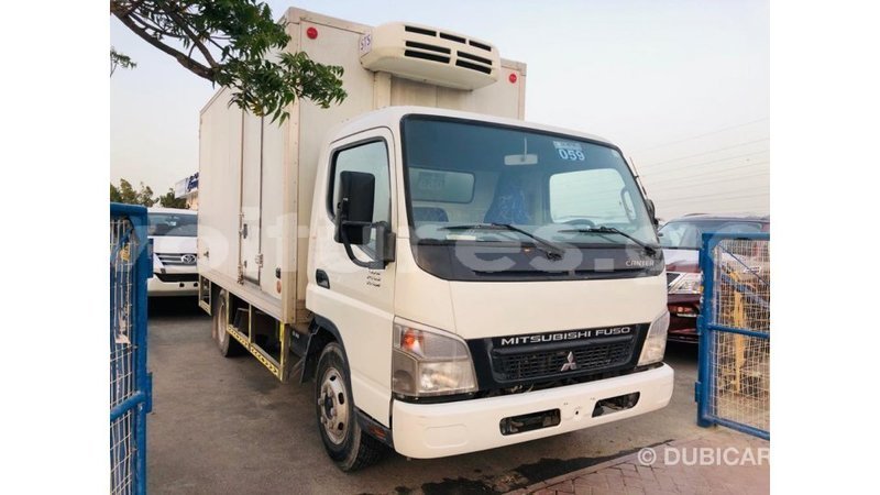 Big with watermark mitsubishi l400 estuaire import dubai 6802